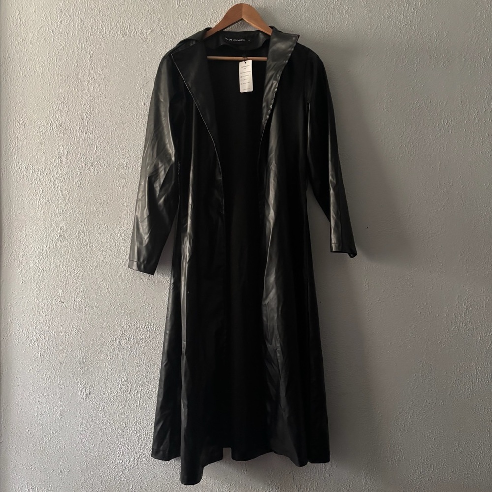 (NWT) Apperloth-Sleek in Faux Leather | Black Trench Coat | Size L